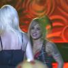 A participantes do "BBB14", Clara e Vanessa dançaram uma para a outra durante a festa Circo