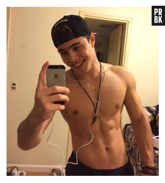 Um dos Irmãos Rocha, Túlio Rocha adoro selfie assim como o irmão Gustavo