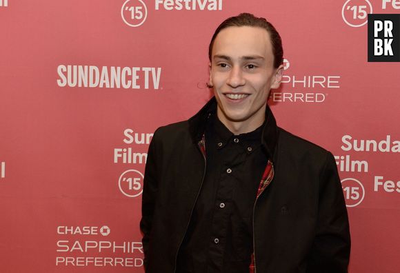 Keir Gilchrist se apaixona por Emma Roberts na comédia dramática "Se Enlouquecer, Não se Apaixone", de 2010