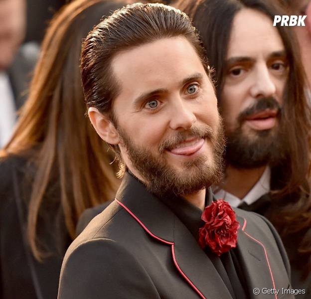 De Esquadrao Suicida Jared Leto Distribuiu Camisinhas E Presentes Eroticos Aos Colegas De Elenco Purebreak