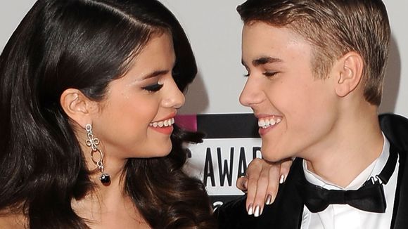 Selena Gomez ironiza declaração de amor de Justin Bieber: "Estúpido e infantil"