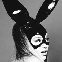 Ariana Grande no topo! Álbum "Dangerous Woman" é o mais vendido da semana em todo o mundo