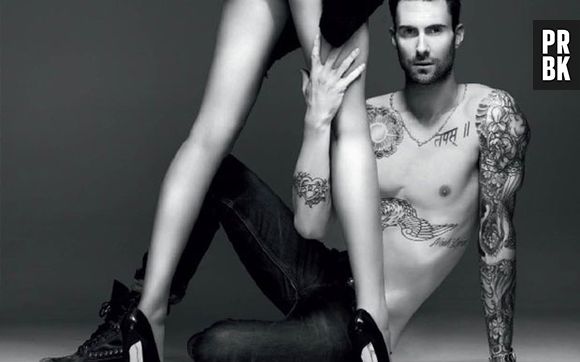 Adam Levine, do Maroon 5, ficou sem uma parte de sua barriga por causa do Photoshop da Revista Vogue