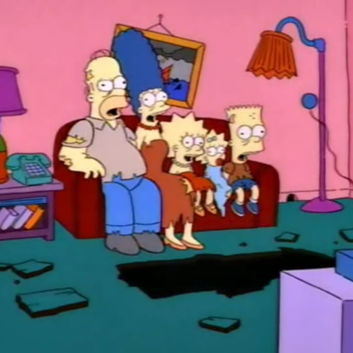  Em &quot;Os Simpsons&quot; sempre acontece algo novo: eles viram zumbis, bonecos de macinha e at&amp;eacute; beb&amp;ecirc;s 