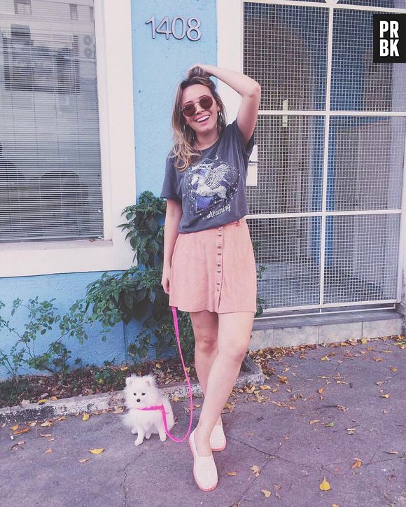 Nem sempre a linda aposta nas super produções, as vezes Taciele Alcolea escolhe um estilo mais leve e descontraido