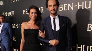 Rodrigo Santoro e Mel Fronckowiak brilham em pré-estreia de "Ben-Hur" em Los Angeles