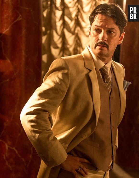 Em "Velho Chico", Carlos Eduardo (Marcelo Serrado) assassina Martim (Lee Taylor)