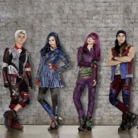 De "Descendentes 2": Disney libera 1ª foto do filme, com Jay, Evie, Mal, Carlos e Ben!