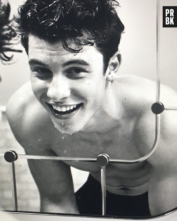 Shawn Mendes, do hit "Treat You Better", quebra a internet ao aparecer em fotos sensuais para revista