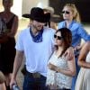 Mila Kunis está grávida de Ashton Kutcher e o bebê deve nasce até o final de 2014