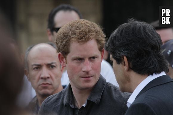 Príncipe Harry visitou nesta quinta-feira (26) a Cracolândia, em São Paulo