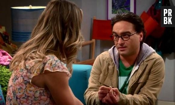 Leonard (Johnny Galecki) pediu Penny (Kaley Cuoco) em casamento em "The Big Bang Theory"