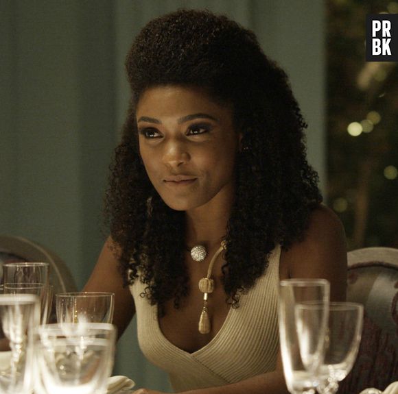 Em "O Outro Lado do Paraíso": Raquel (Érika Januza) conseguirá sentir quando Rafael (Igor Angelkorte) encosta um objeto em seu pé