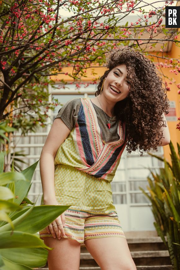 Graciely Junqueira é uma atriz e cantora que está arrasando muito!