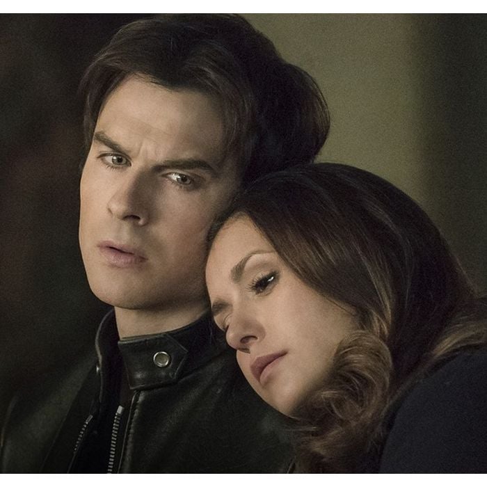 Em &quot;The Vampire Diaries&quot;: Damon (Ian Somerhalder) e Elena (Nina Dobrev) também não ficam juntos na última temporada série