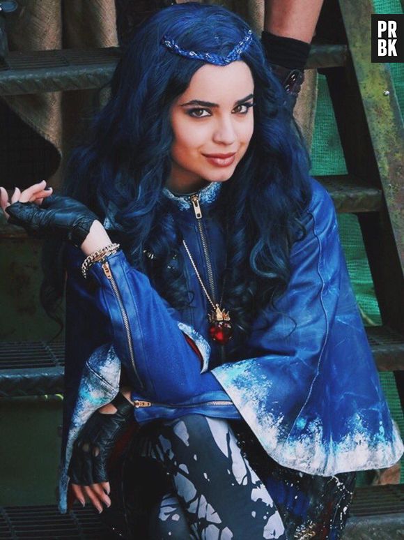 "Queria que vocês pudessem ouvir o que acabamos de gravar", diz Sofia Carson, durante ensaios de "Descendentes 3"