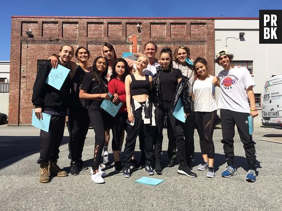 Elenco e equipe de "Descendentes 3" está em Vancouver, no Canadá, para os ensaios do filme