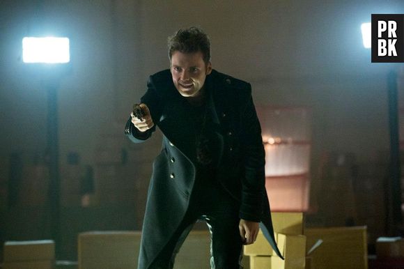 O Conde (Seth Gabel) é um grande traficante de drogas em "Arrow"!