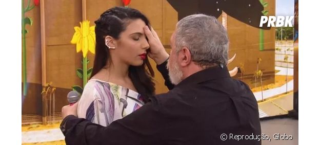 Rayssa Bratillieri, de "Malhação", é hipnotizada no "Encontro com Fátima Bernardes"
