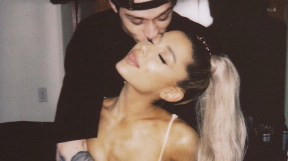 Treta! Pete Davidson proibiu Ariana Grande de ter contato com ele, afirma site
