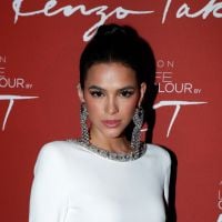 Bruna Marquezine fala sobre ódio gratuito na internet e admite que guarda registro de alguns ataques