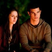 Kristen Stewart apareceu no aniversário de Taylor Lautner e os fãs de "Crepúsculo" estão surtando!