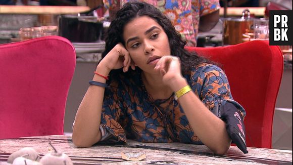 No "BBB19", Elana e Gabriela têm desentendimento após conversa sobre relacionamento