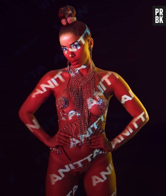 Se prepara porque "Kisses", álbum visual da Anitta, está chegando