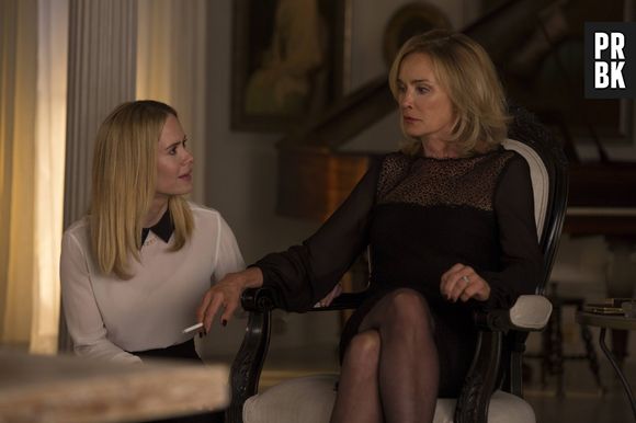 Fiona (Jessica Lange) assassinou o amado de Marie (Angela Bassett) em "American Horror Story: Coven"