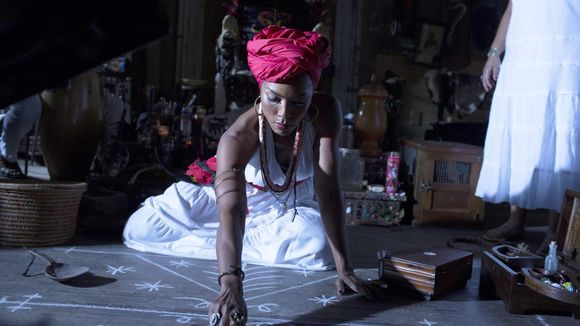 "American Horror Story: Coven" tem invasão de zumbis na vibe de "The Walking Dead"!