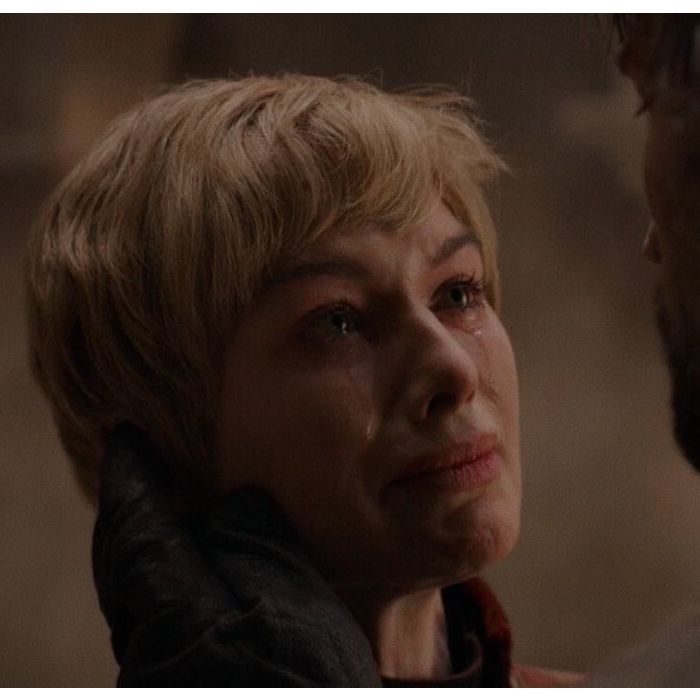 Final &quot;Game of Thrones&quot;: Cersei (Lena Headey) e Jaime (Nikolaj Coster Waldau) morrem abraçados na Fortaleza Vermelha