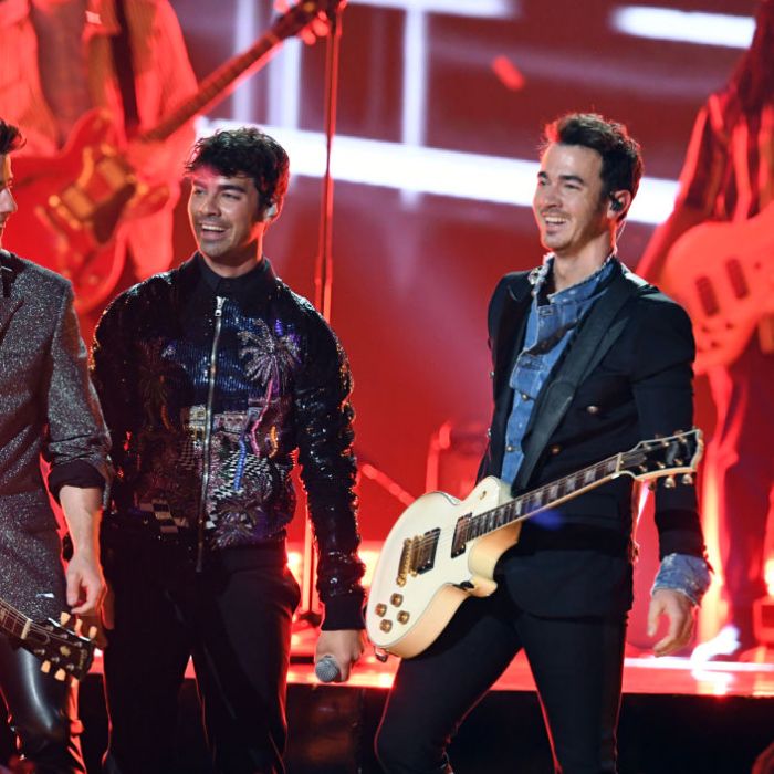 Jonas Brothers devem lançar um novo CD em breve