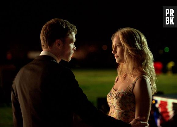 Klaus (Joseph Morgan) é apaixonado por Caroline (Candice Accola), a recente ex de Tyler (Michael Trevino) em "The Vampire Diaries"