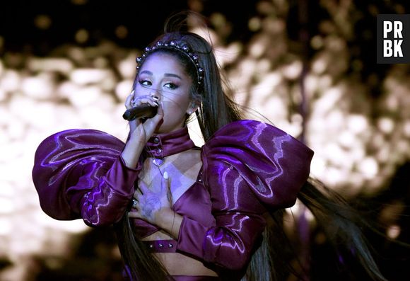 Ariana Grande pode lançar videoclipe inédito e post aumenta teoria