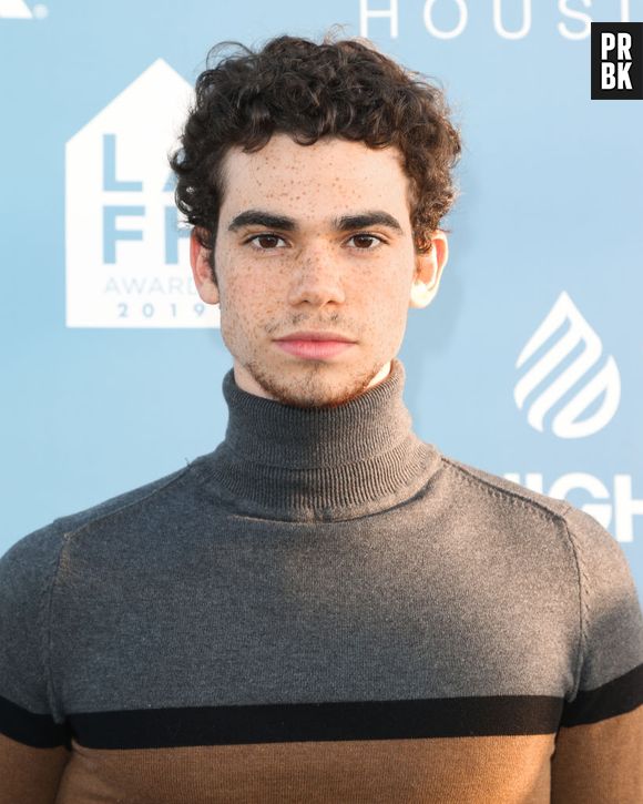 Cameron Boyce: ator de "Descententes" morreu com apenas 20 anos