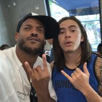 Whindersson Nunes e Marlon Wayans surgem juntos em vídeo hilário da Netflix!