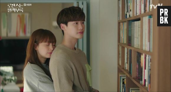 "Romance is a Bonus Book" tem tantas coisas acontecendo nos episódios que a gente até esquece de torcer por Dan-i (Lee Na-young) e Eun-Ho (Lee Jong-suk)