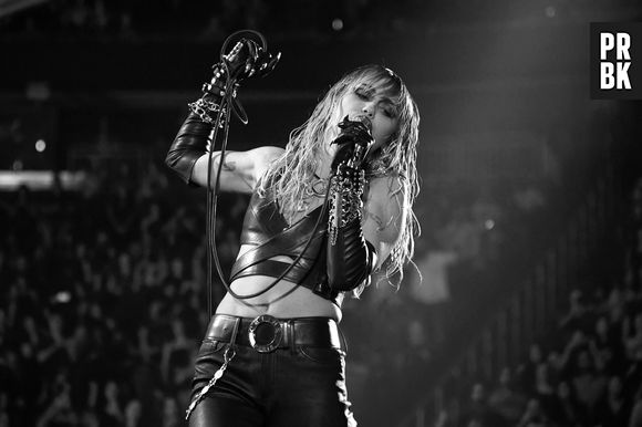 Miley Cyrus não poderá cantar - e nem falar - após cirurgia nas cordas vocais