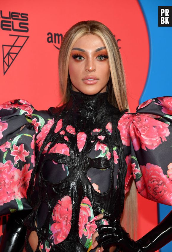 Pabllo Vittar participa de espcial do Youtube Music e fala sobre a influência do RBD