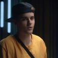 Em novo episódio de "Seasons", Justin Bieber descreve vício em drogas mais pesadas