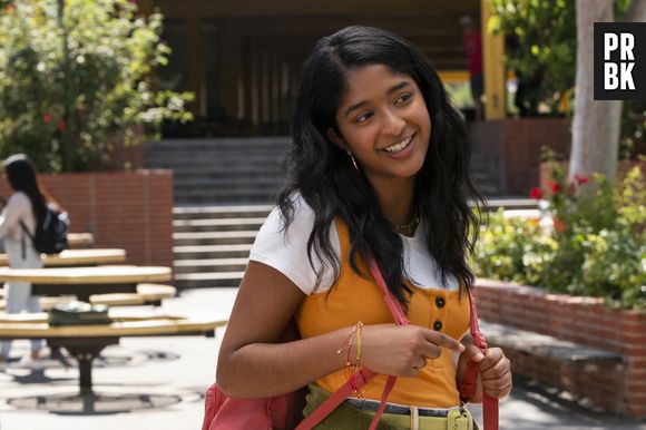 "Eu Nunca": Devi (Maitreyi Ramakrishnan) quer arranjar um namorado, mas fica em dúvida no final