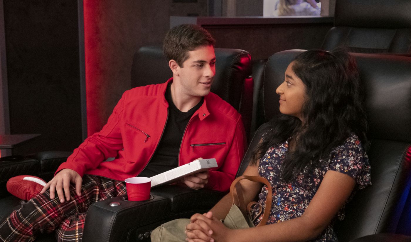 Resultado de imagem para Eu Nunca... beijo netflix