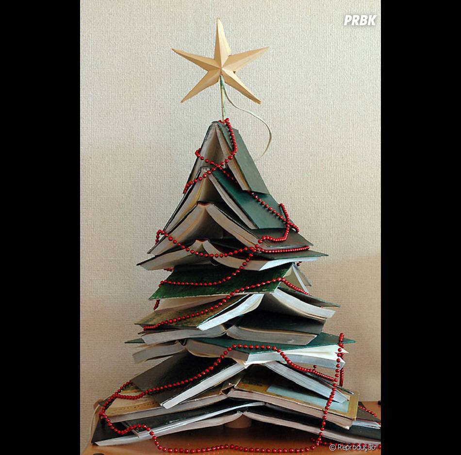 Junte Seus Livros E Faça A Sua Própria árvore De Natal Purebreak