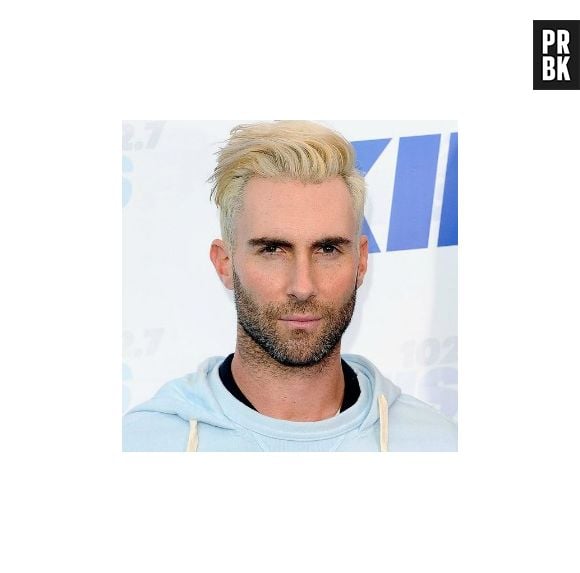 Vamos confessar que o Adam Levine fica gato de qualquer jeito, né?!