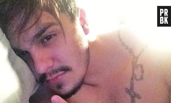 Luan Santana publica foto ao acordar no Instagram