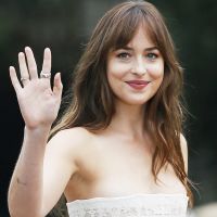 Quem é a famosa? descubra a dona deste curtain bangs, franja tendência, no quiz