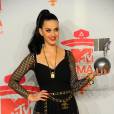 O MTV Europe Music Awards premiu Katy Perry como "Melhor Artista Feminina"