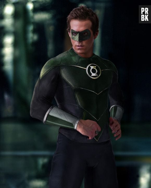 Ryan Reynolds acabou transformando um super-herói sério num piadista em fim de carreira, em "Lanterna Verde".