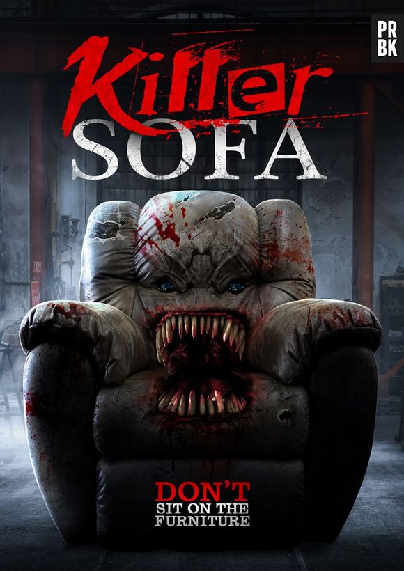 "Killer Sofa": Nessa mistura de horror e toque de comédia, uma poltrona assassina fica encantada com uma garota (Francesca) e começa a cometer crimes de paixão