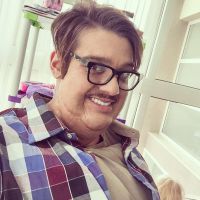 Lucas Lucco lança clipe super divertido para o single "Vai Vendo" com participação de Anitta!